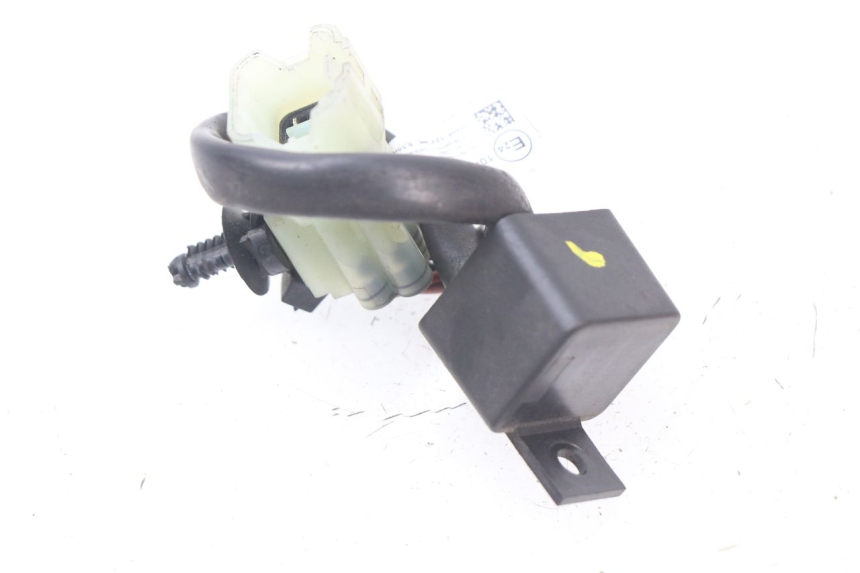 photo de RELAY PIAGGIO VESPA GTS IE ABS 300 (2016 - 2018)