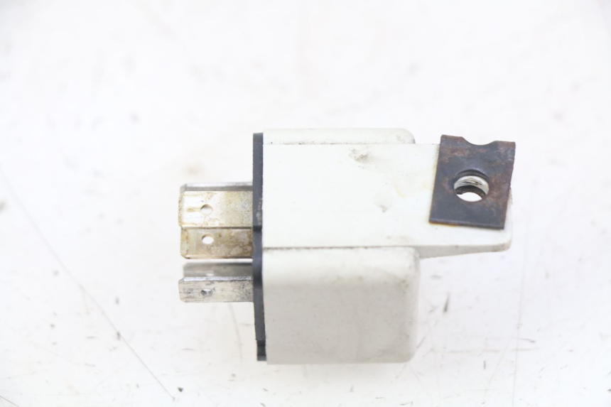 photo de ELECTRICAL RELAY PIAGGIO VESPA LXV 125 (2006 - 2009)