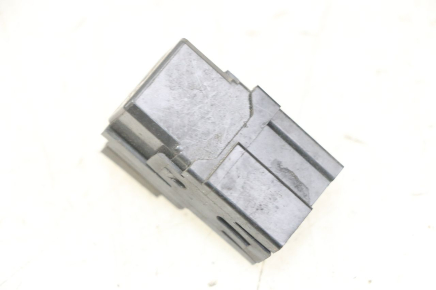 photo de ELECTRICAL RELAY YAMAHA X-MAX XMAX 125 (2010 - 2014)