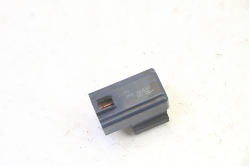 photo de ELECTRICAL RELAY YAMAHA X-MAX XMAX 250 (2006 - 2009)