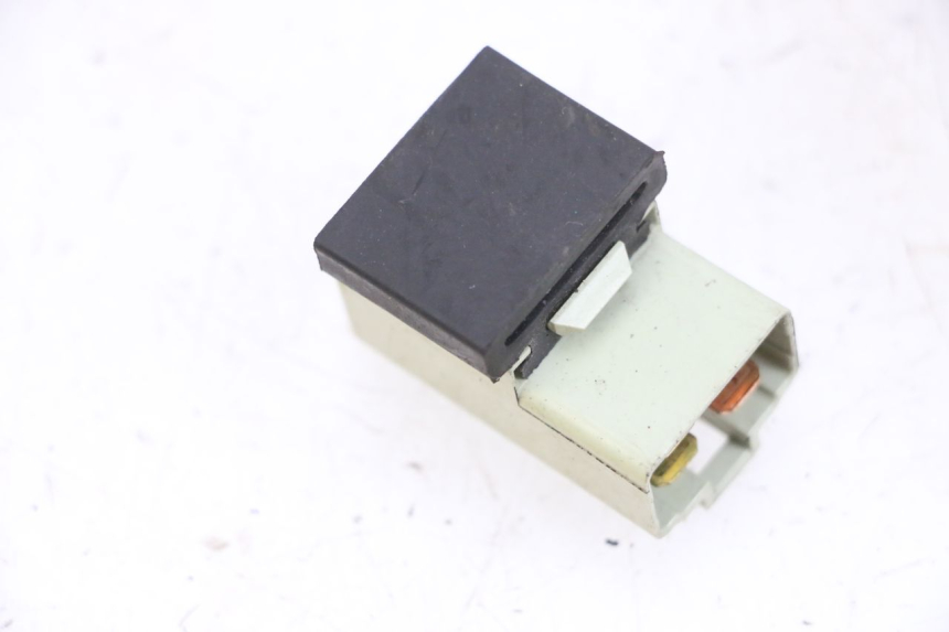 photo de ELECTRICAL RELAY YAMAHA X-MAX XMAX 125 (2010 - 2014)