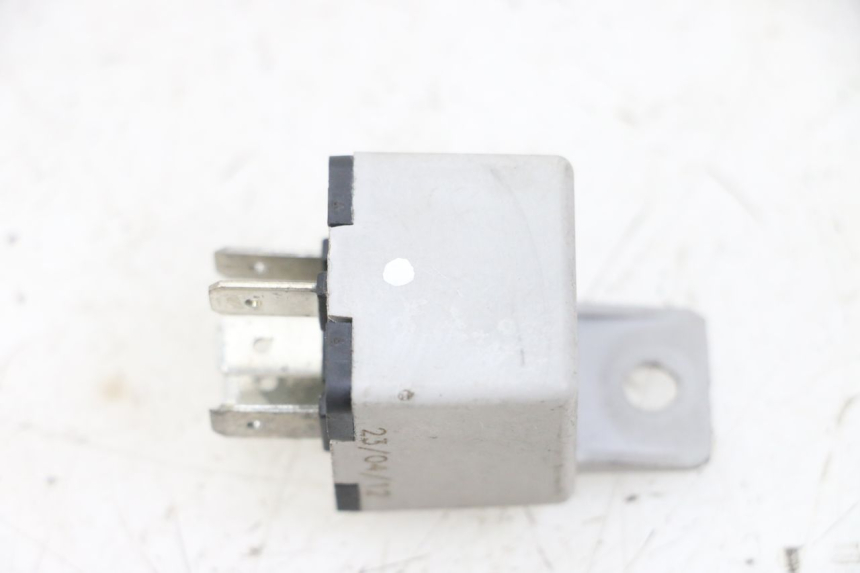 photo de ELECTRIC RELAY PIAGGIO XEVO - X EVO 125 (2007 - 2016) - Zoom on usage condition