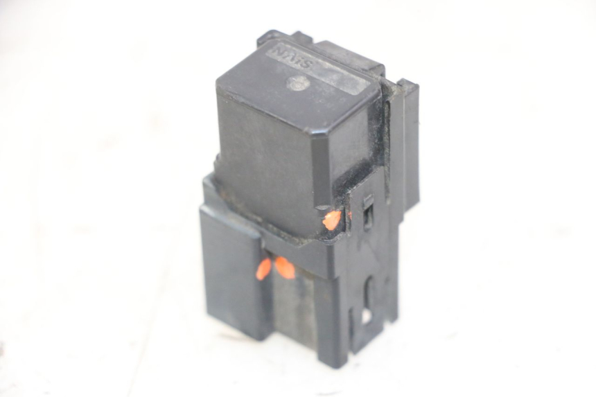 photo de RELAY YAMAHA FZS FAZER 600 (2001 - 2003)