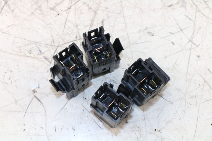 photo de RELAY YAMAHA YP MAJESTY ABS 400 (2007 - 2009) - Component detail