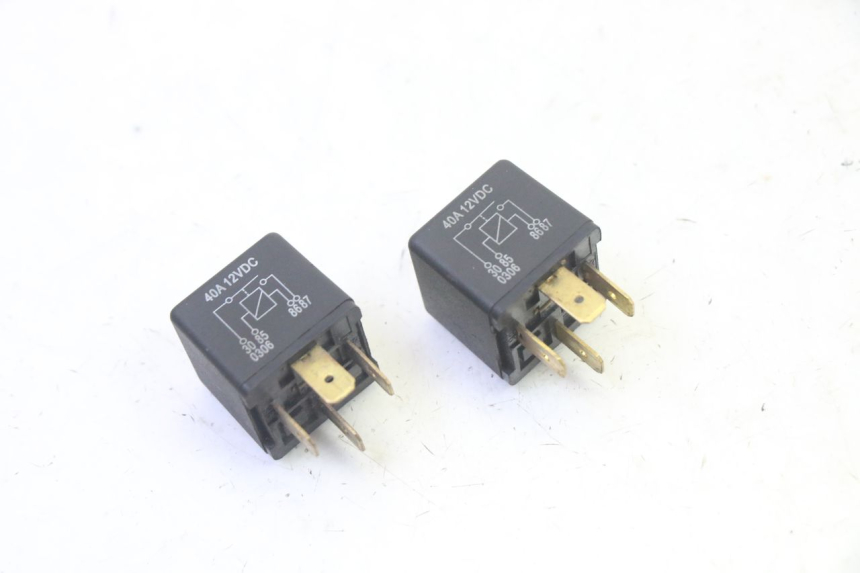 photo de ELECTRICAL RELAY YAMAHA YP MAJESTY 125 (2007 - 2010)