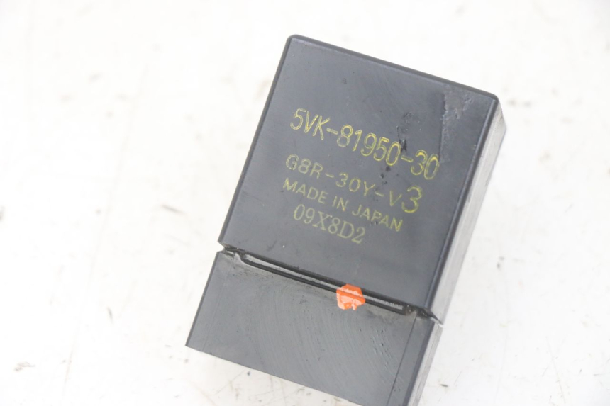 photo de FUEL PUMP RELAY YAMAHA FJR ABS 1300 (2006 - 2012) - Alternative perspective