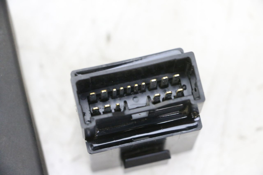 photo de FUEL PUMP RELAY YAMAHA MT-07 MT07 ABS 700 (2014 - 2017)