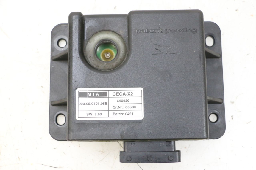 photo de ROLL LOCK RELAY PIAGGIO MP3 HPE 300 (2019 - 2026) - Surface and material condition