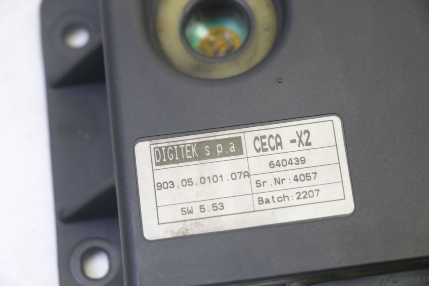 photo de ROLL LOCK RELAY PIAGGIO MP3 125 (2006 - 2014)