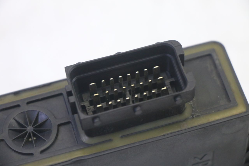 photo de RELAY ROLL LOCK PIAGGIO MP3 RL 250 (2007 - 2010) - Product overview