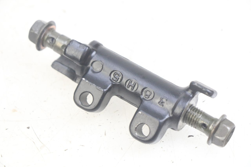 photo de BRAKE PROPORTIONING VALVE YAMAHA FZS FAZER 600 (1998 - 2001)