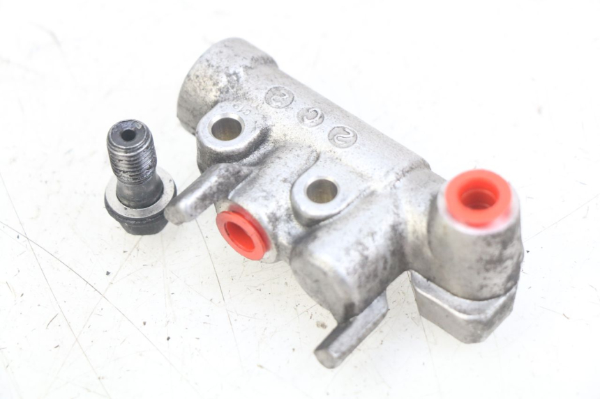 photo de BRAKE PROPORTIONING VALVE HONDA FJS SILVERWING SILVER WING 400 (2009 - 2016)