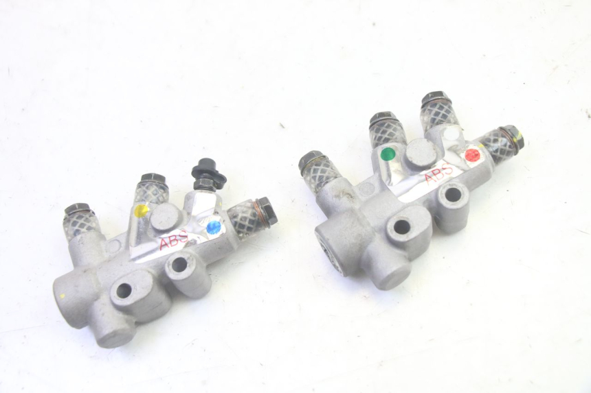 photo de BRAKE SPLITTER PIAGGIO MP3 HPE 350 (2018 - 2020) - Main view