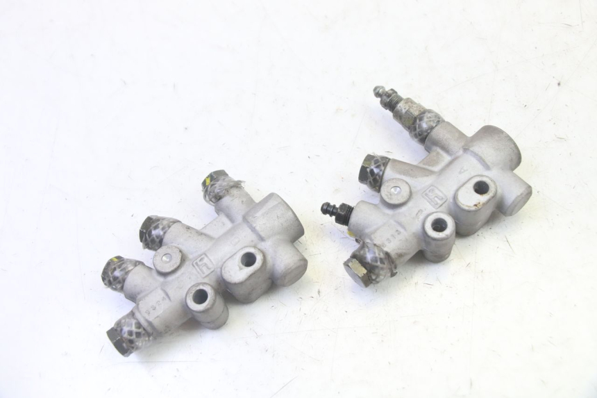 photo de BRAKE PROPORTIONING VALVE PIAGGIO MP3 RL 250 (2007 - 2010)