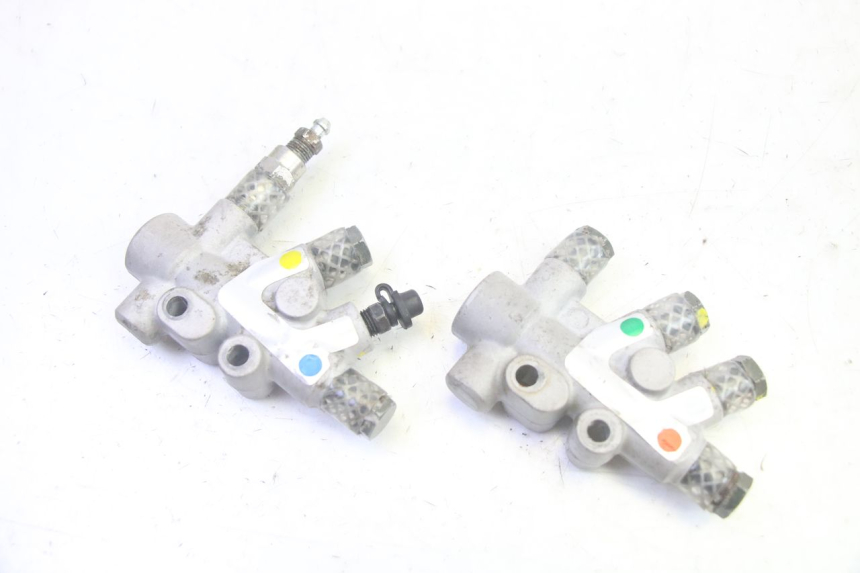 photo de BRAKE PROPORTIONING VALVE PIAGGIO MP3 RL 250 (2006 - 2010) - Main view