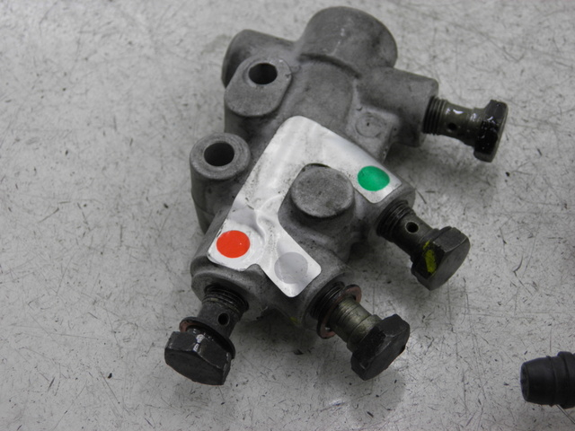 photo de BRAKE PROPORTIONING VALVE PIAGGIO MP3 RL 250 (2007 - 2010)