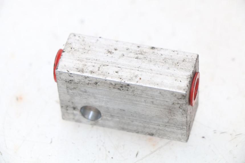 photo de BRAKE PROPORTIONING VALVE DAELIM S2 FI 125 (2008 - 2017)