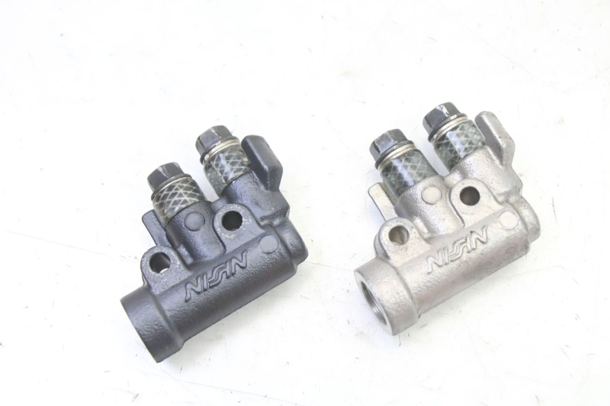 photo de BRAKE SPLITTER PEUGEOT SATELIS 125 (2013 - 2018)