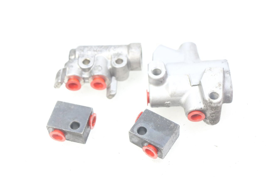 photo de BRAKE PROPORTIONING VALVE YAMAHA FJR ABS 1300 (2006 - 2012)