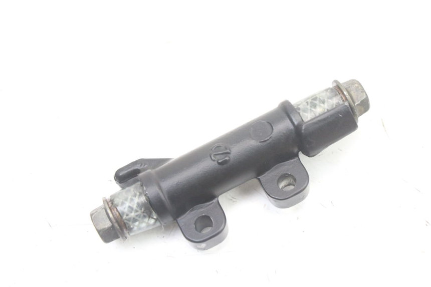 photo de BRAKE PROPORTIONING VALVE YAMAHA FZS FAZER 600 (2001 - 2003)