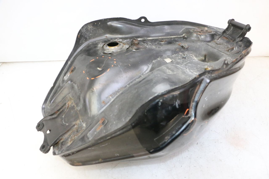 photo de FUEL TANK HONDA CBR F SC25 1000 (1989 - 1992)