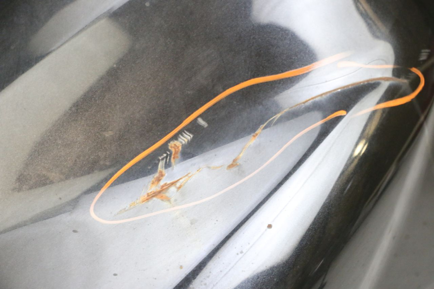 photo de FUEL TANK YAMAHA FZ6 N FAZER 600 (2004 - 2006)