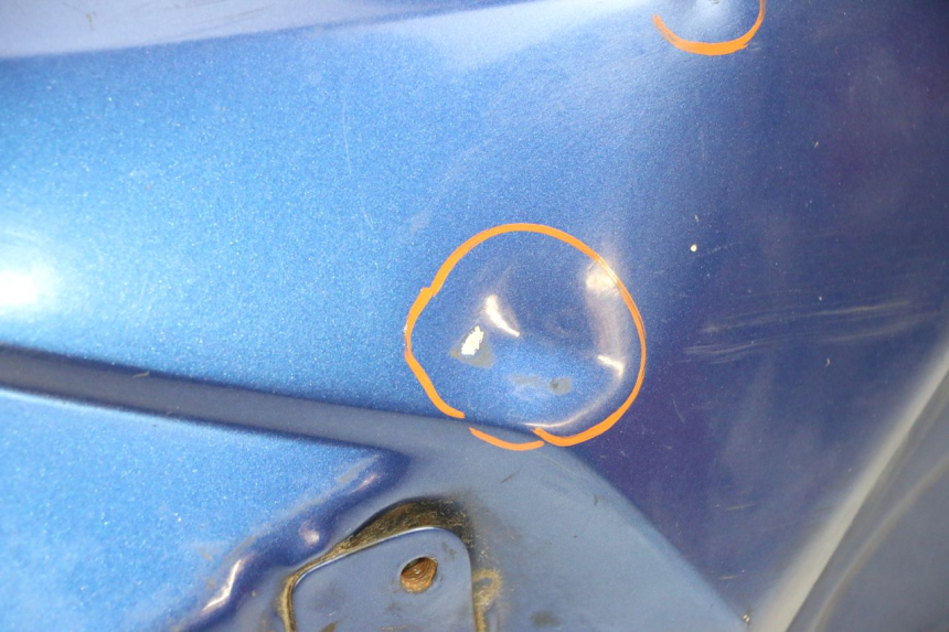 photo de FUEL TANK KAWASAKI GPX R WARBIRD 600 (1988 - 1993) - High-resolution close-up