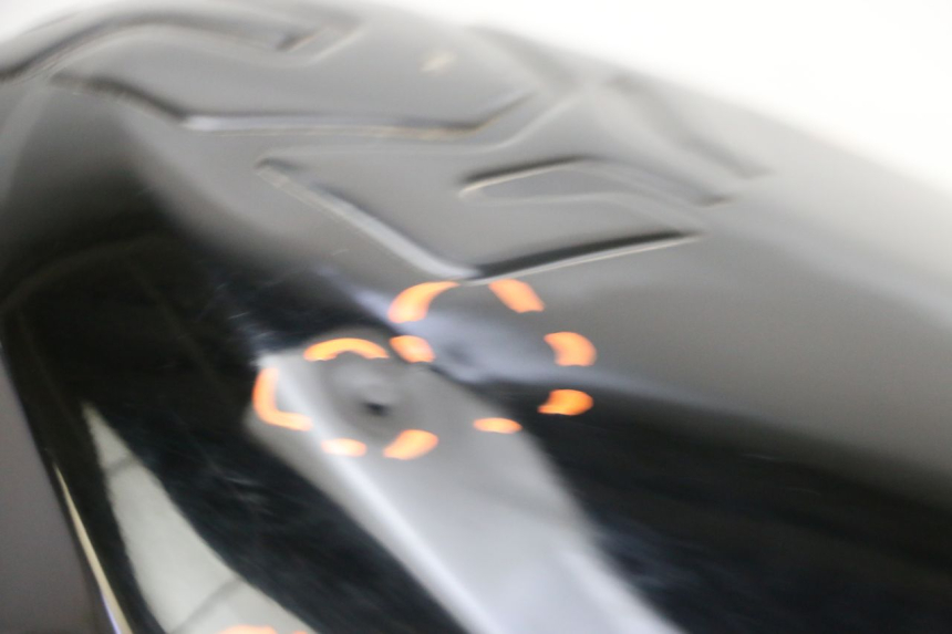 photo de FUEL TANK KAWASAKI GPZ RX 1000 (1986 - 1988) - Detailed visual inspection