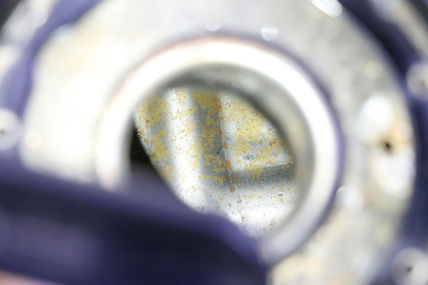 photo de FUEL TANK KAWASAKI GPZ RX 1000 (1986 - 1988) - Technical close-up