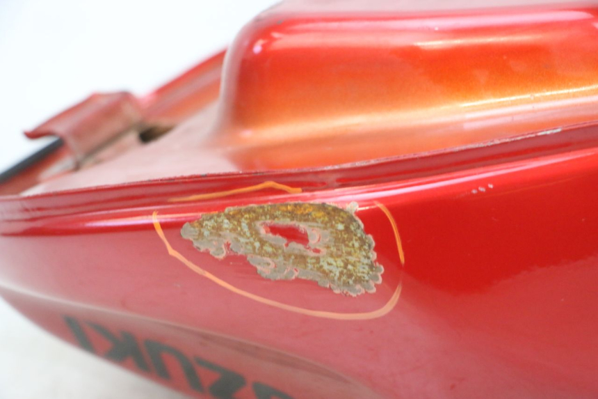 photo de FUEL TANK SUZUKI GSF N BANDIT 600 (1996 - 1999) - Zoom on usage condition