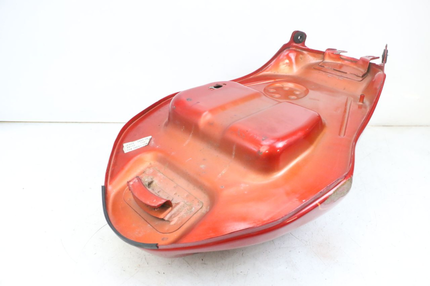 photo de FUEL TANK SUZUKI GSF N BANDIT 600 (1996 - 1999) - Alternative perspective