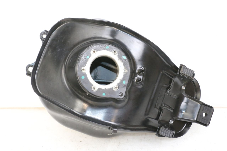 photo de FUEL TANK HUSQVARNA SVARTPILEN 401 (2018 - 2023)