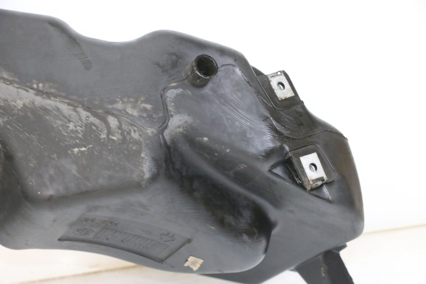 photo de FUEL TANK PIAGGIO VESPA GRANTURISMO 200 (2004 - 2005)