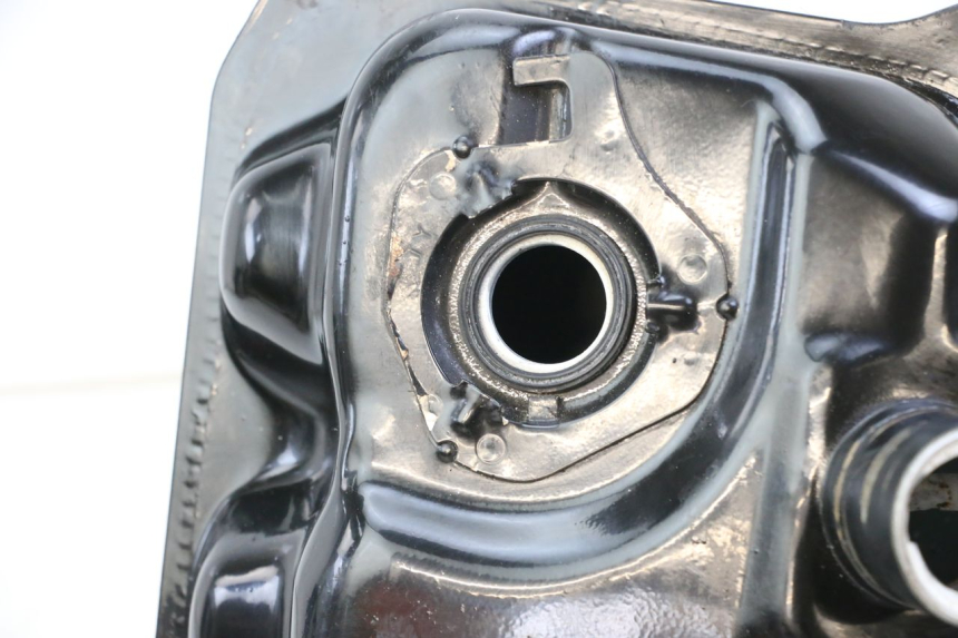 photo de FUEL TANK TNT MOTOR ROMA 10' 2T 50 (2011 - 2018)
