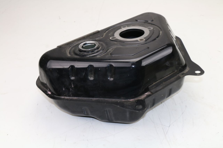 photo de FUEL TANK YAMAHA TRICITY 125 (2012 - 2016)