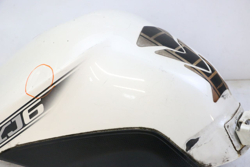 photo de FUEL TANK YAMAHA XJ6 ABS 600 (2008 - 2016)