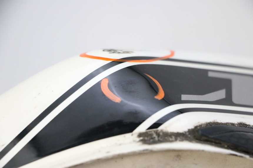 photo de FUEL TANK YAMAHA XJ6 ABS 600 (2008 - 2016)