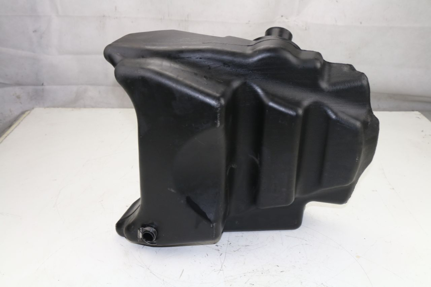 photo de FUEL TANK YAMAHA YP MAJESTY 125 (2007 - 2010)