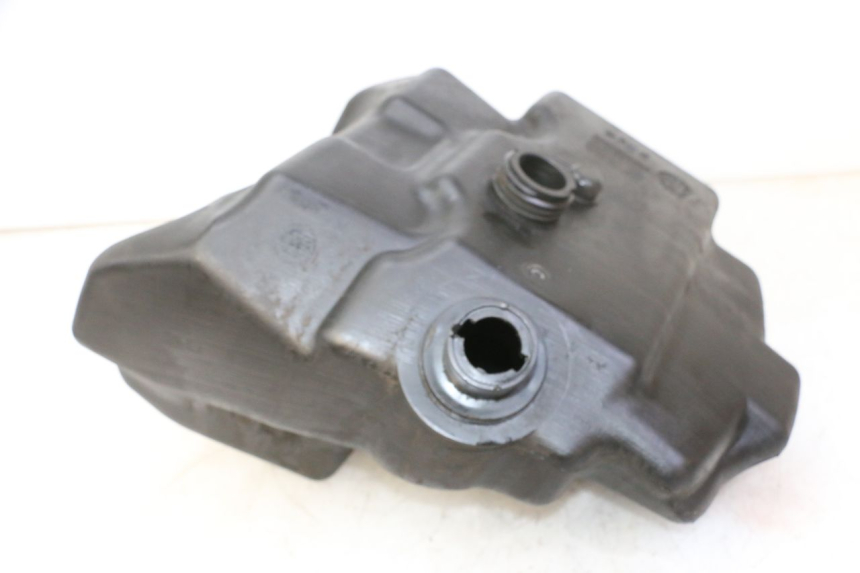 photo de FUEL TANK YAMAHA YP MAJESTY 125 (2007 - 2010)