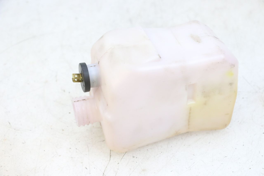 photo de OIL TANK PEUGEOT LUDIX 50 (2008 - 2017) - Zoom on usage condition