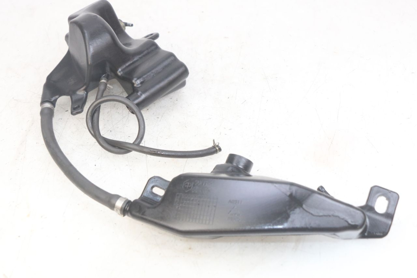 photo de OIL TANK PIAGGIO NEW TYPHOON 50 (2010 - 2017)