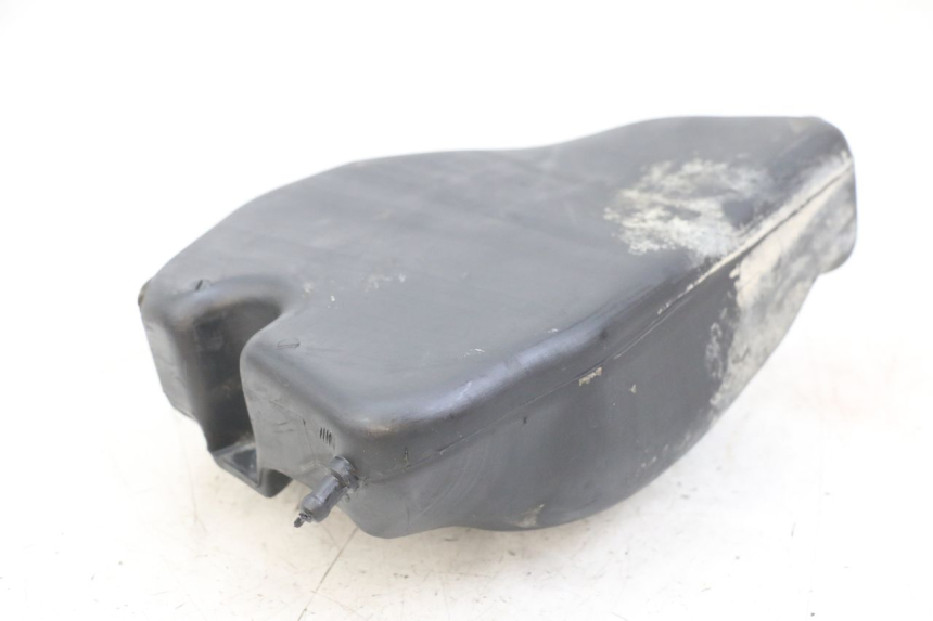 photo de OIL TANK PEUGEOT XP6 50 (1997 - 2003)