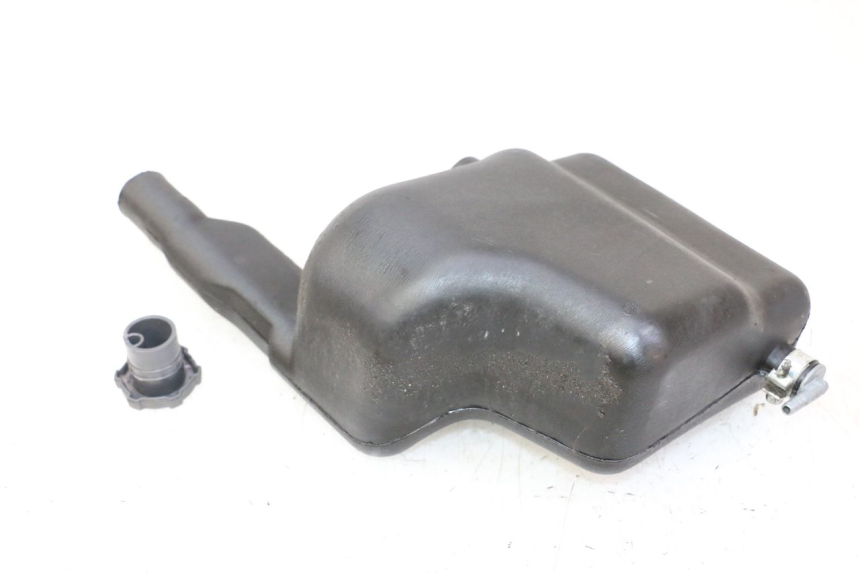 photo de OIL TANK PIAGGIO VESPA S 2T 50 (2007 - 2014)