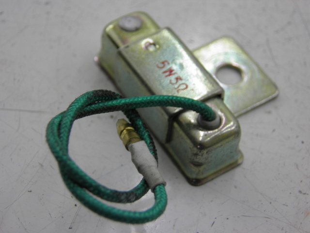 photo de RESISTANCE PEUGEOT TWEET 125 (2010 - 2017)