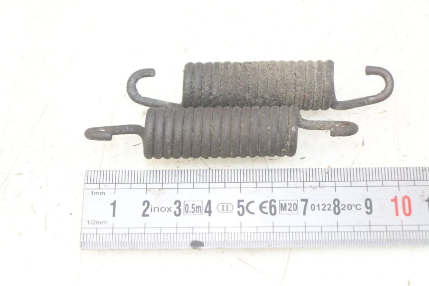 photo de CENTER STAND SPRING HONDA FES PANTHEON 125 (2003 - 2007)