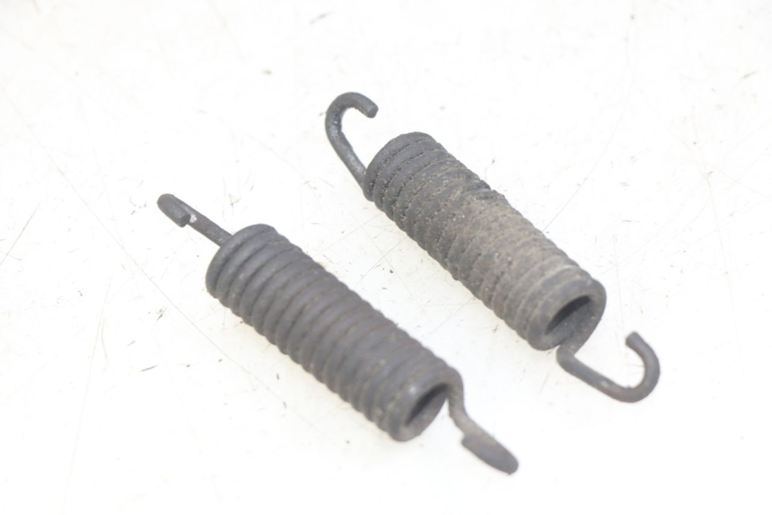photo de CENTER STAND SPRING HONDA FES PANTHEON 125 (2003 - 2007)