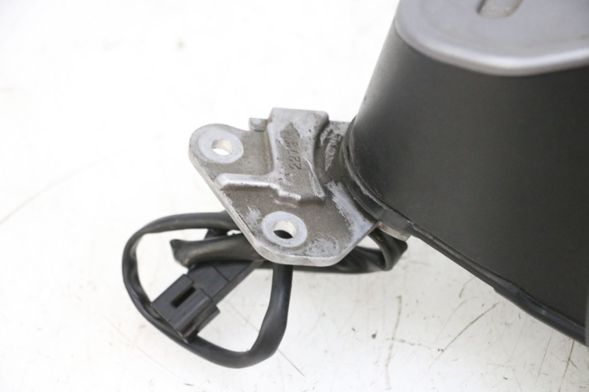 photo de RIGHT MIRROR SUZUKI BURGMAN 650 (2013 - 2020)