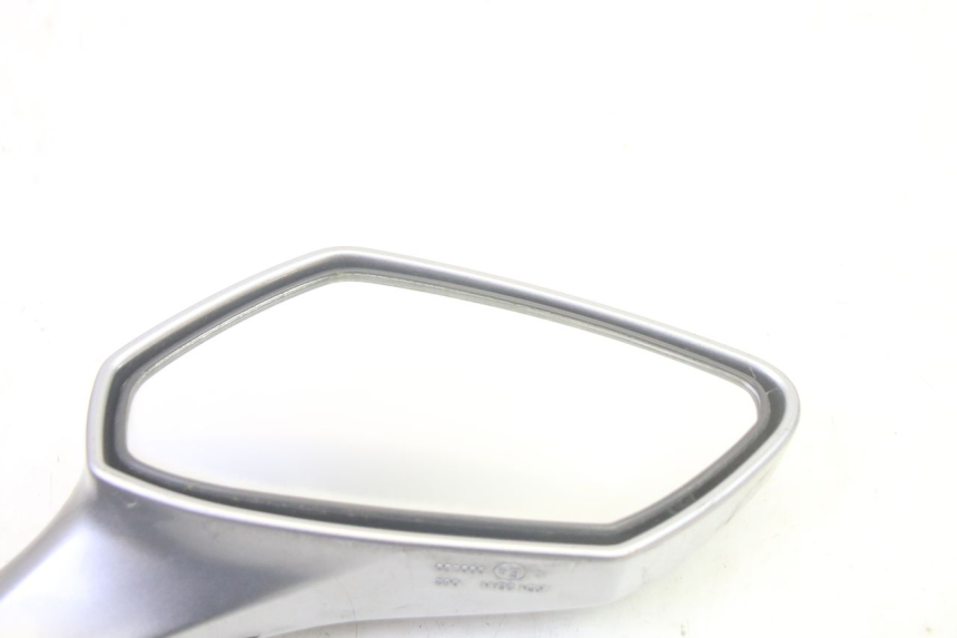 photo de RIGHT MIRROR SYM GTS EVO 125 (2009 - 2013) - Zoom on usage condition