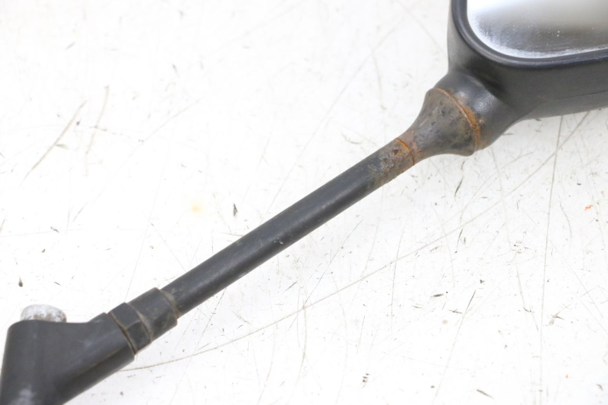 photo de RIGHT MIRROR PEUGEOT KISBEE 4T 50 (2018 - 2022) - Surface and material condition