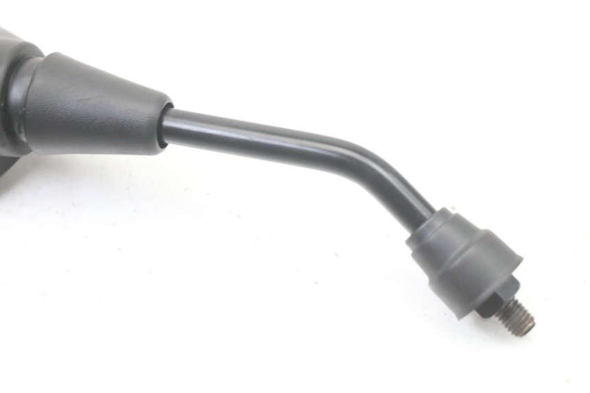 photo de RIGHT MIRROR SYM ORBIT III 3 4T 50 (2021 - 2025) - Surface and material condition